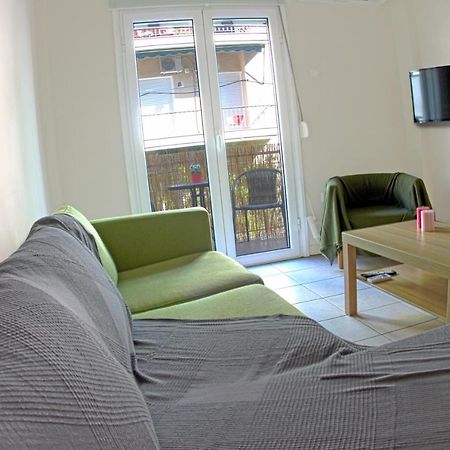 Central Apartment At Koukaki Area Atenas Exterior foto